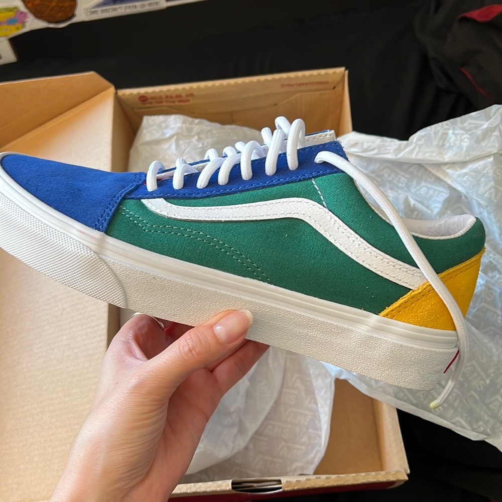 Vans yacht club